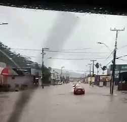 SC-405, em Florianópolis, amanhece alagada nesta quarta-feira