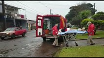 Com fratura no braço, mulher de 62 anos é socorrida pelo Siate no Bairro Brasília