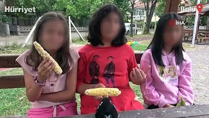 Bahçesinden mısır alan 3 çocuğa tekme ve yumrukla saldırdı