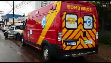 Forte colisão entre Saveiro e IX35 é registrada na Rua Manaus