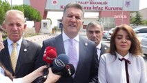 Karabük haber: Sarıgül, Karabük Cezaevi Önünde: 