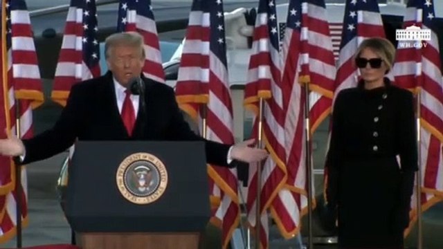 Trump se acoge a la Quinta Enmienda y se niega a declarar