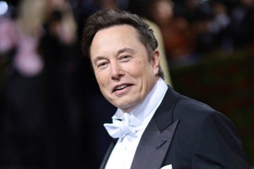Elon Musk Sells $6.88 Billion in Tesla Shares