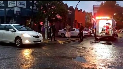 Un hombre fue atropellado en plena zona Centro de Guadalajara; se encuentra grave en un hospital