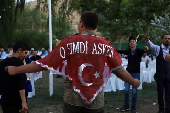 Son dakika gündem: KIRIKKALE - Asker olmak isteyen engelli genç için temsili Asker Eğlencesi düzenlendi