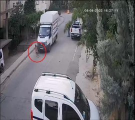 MUCİZE KURTULUŞ; KAMYONETİN ÜZERİNDEN GEÇTİĞİ ÇOCUĞUN BURNU BİLE KANAMADI