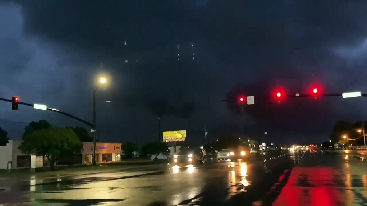 Massive Tornado in Pearl, MS Dailymotion Video