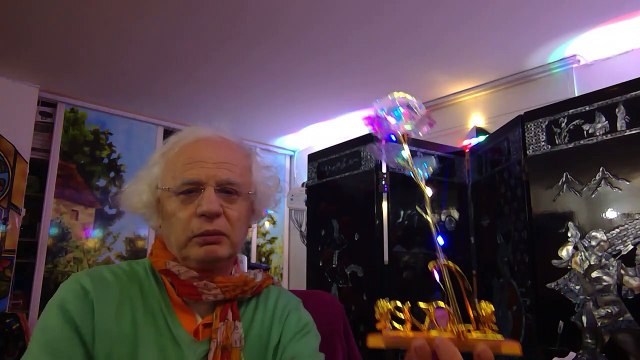 559 QUE FAUT IL FAIRE POUR SE FAIRE AIMER ET AIMER LES AUTRES