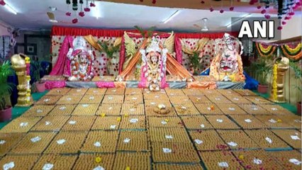 Video: बाबा महाकाल के दरबार में रक्षाबंधन, भस्मारती के बाद बांधी गई राखी, लड्डुओं का लगा भोग