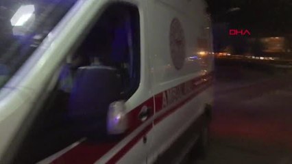 DEVRİLEN MOTOSİKLETTE SÜRÜKLENEN EHLİYETSİZ SÜRÜCÜ YARALANDI