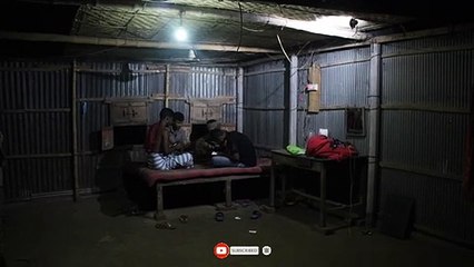 ngakak  Prank Pocong bocil lagi tidur sampe kocar kacir