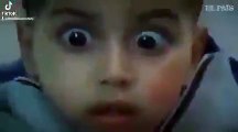 بالفيديو.. صدمة طفل فلسطيني بعد قصف منزله واستشهاد كل عائلته
