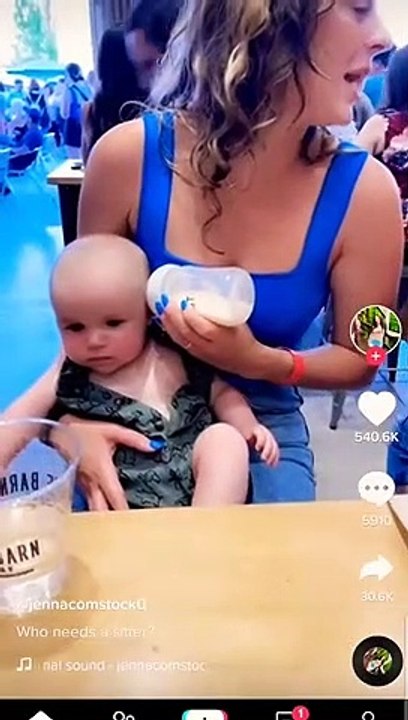 Babysitter ✌️ #Babysitter #baby #sitter #breastfeeding #babyformula #babymilk #lol #lmao #wow #smh