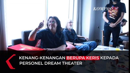 Gibran Rakabuming Berikan Keris untuk Masing-Masing Personel Dream Theater!