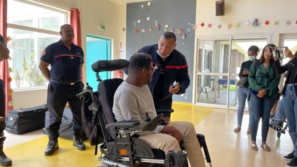 "On voit souvent le côté handicap de ces personnes, mais il n'y a pas que ça"