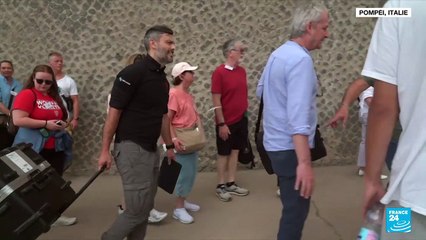 Italie: Spot, le chien-robot qui explore les ruines de Pompéi