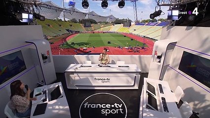 Cécile Grès victime des moustiques à Munich, Laurent Luyat se moque