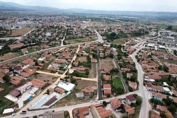 Başkan Üçok: "Suluova'mızda kasıma kadar asfaltsız sokağımız kalmayacak"