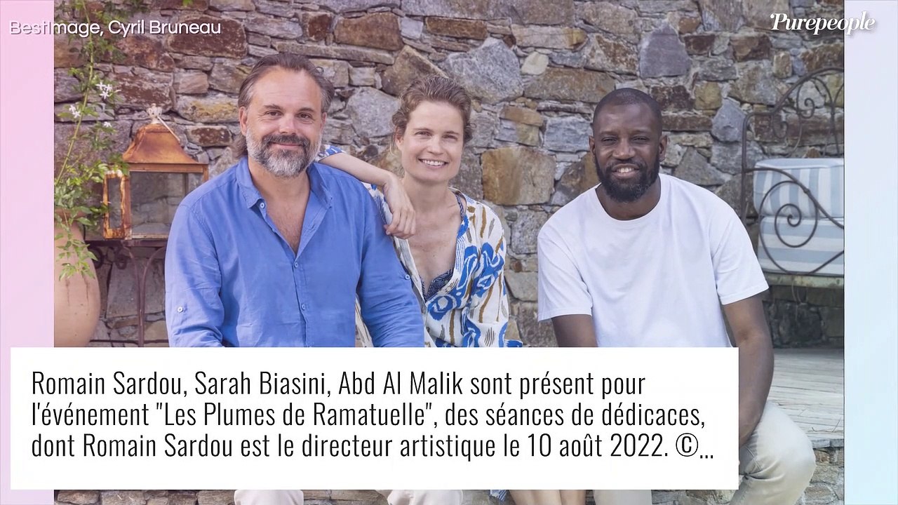 Francis Perrin avec son clan à Ramatuelle : ses grands enfants Louis et Clarisse en soutien