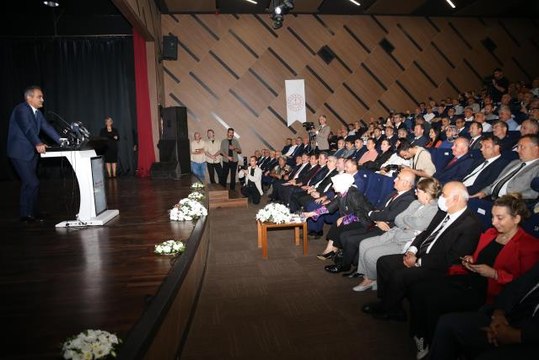 Sakarya haberleri: Milli Eğitim Bakanı Özer, Sakarya'da öğretmenlerle buluştu