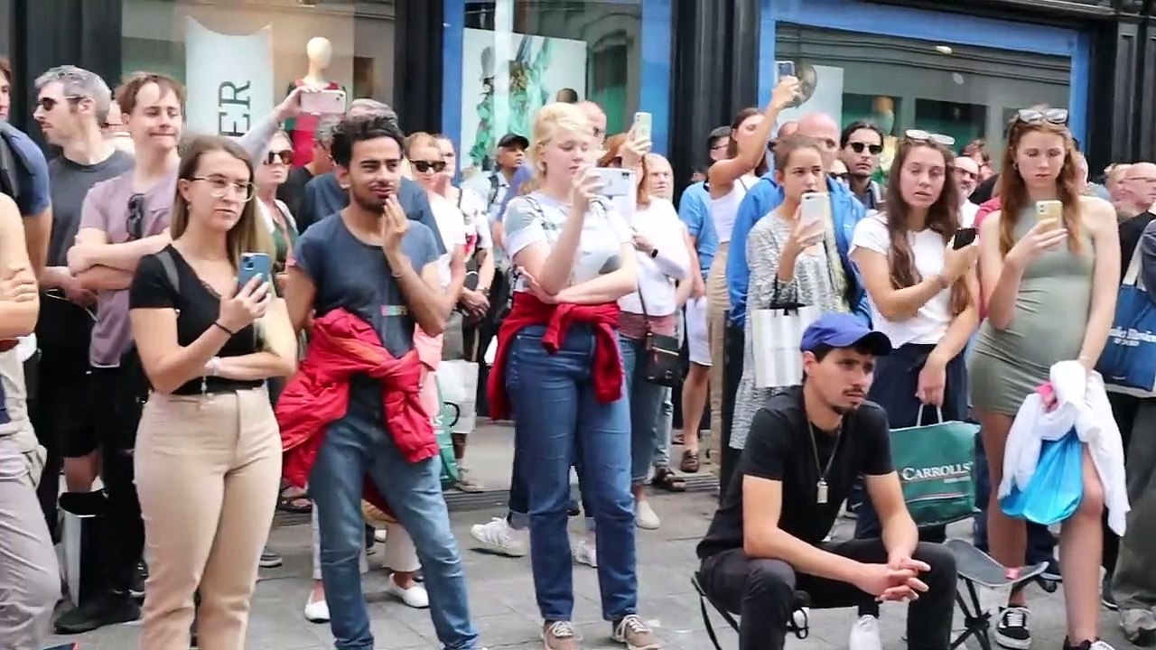 THIS IS SPECIAL!!. GUY from the VOICE USA - Run...
