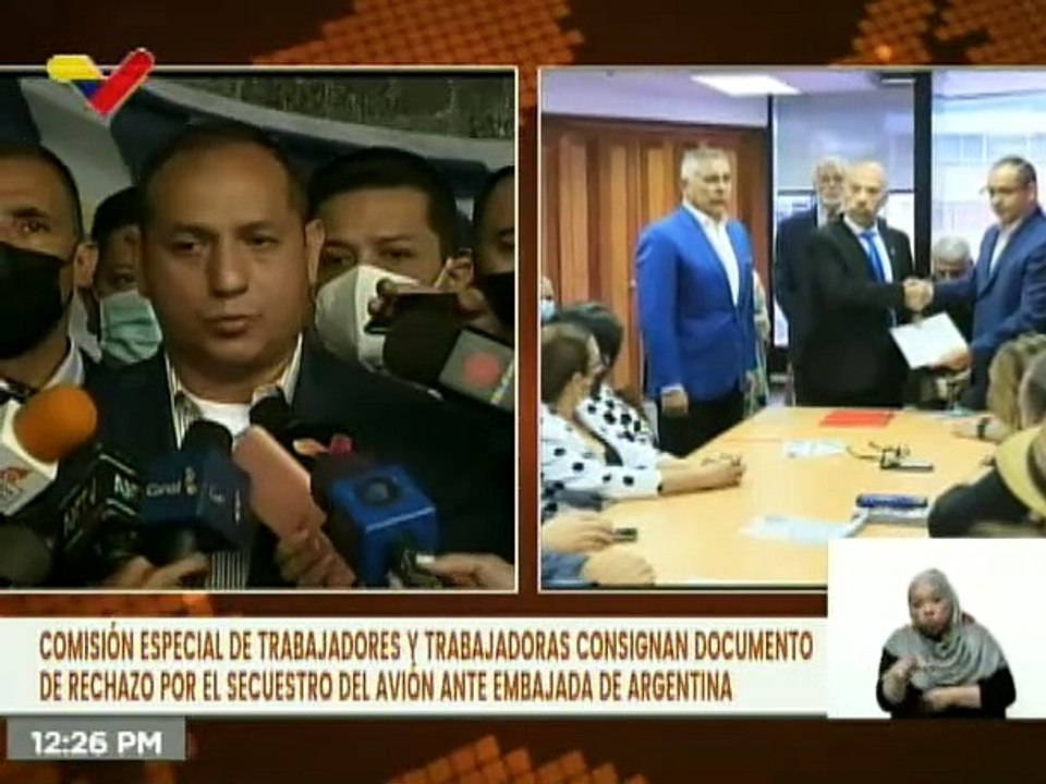 Diputados acuden a la Embajada de Argentina en Caracas para exigir devolución del avión venezolano