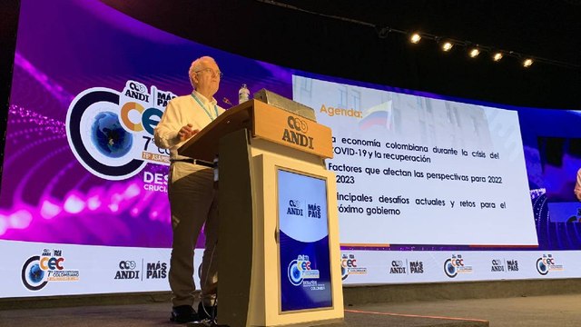 ¿Habrá negociación? Ministro de Hacienda habló con empresarios sobre la reforma tributaria