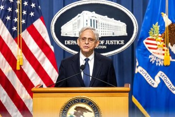 Son dakika haber! ABD Adalet Bakanı Garland, Trump'ın malikanesinin aranmasına ilişkin kararı şahsen onaylamış