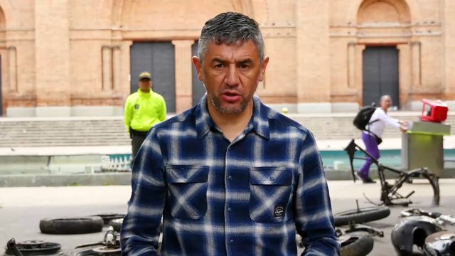 Autoridades recuperaron 121 celulares y 1.700 autopartes de motos robadas en Medellín