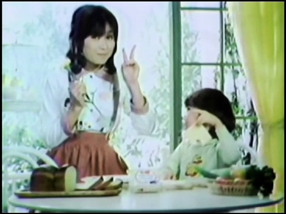 1976年　ボーデン　CM　伊藤咲子
