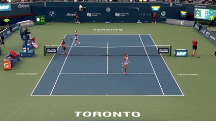 Zheng topples Canadian crowd favourite Andreescu