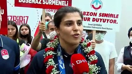 Busenaz Sürmeneli: Gerçek Buse'yi izleyemediler henüz