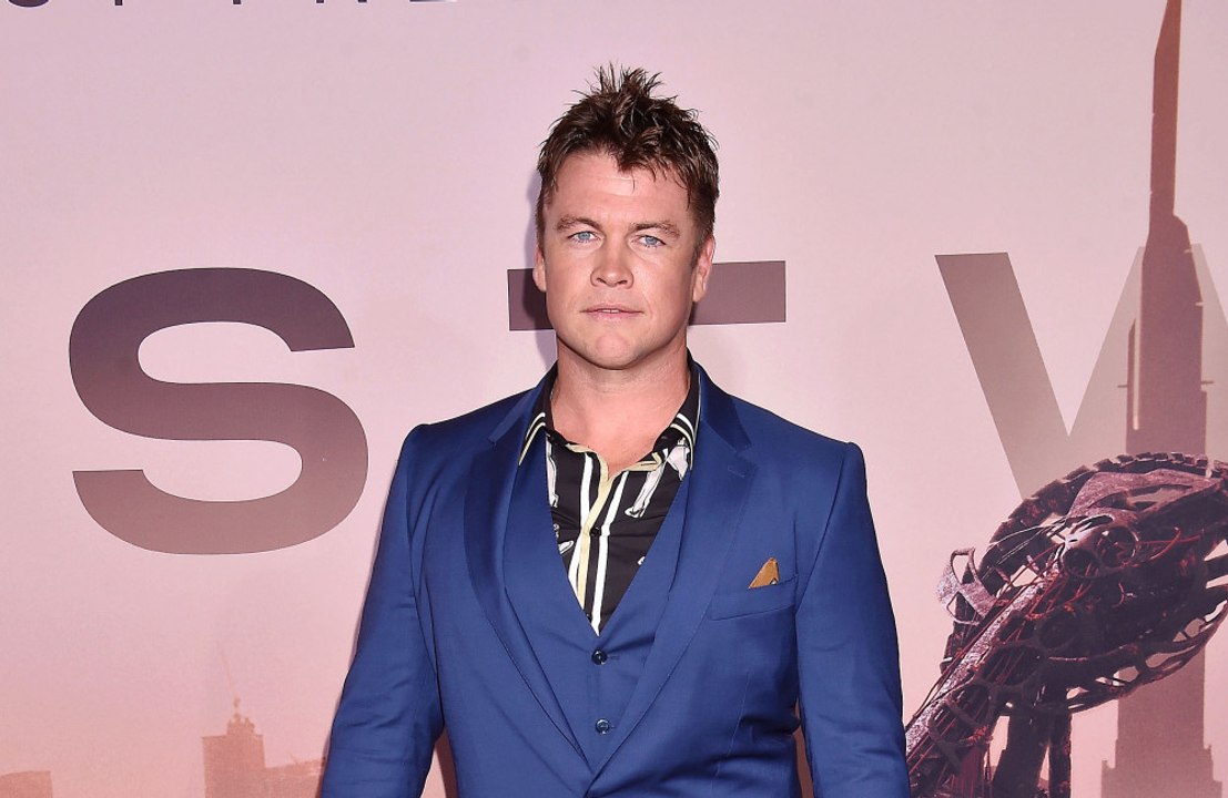 Luke Hemsworth konkurriert nicht mit seinen berühmten Brüdern