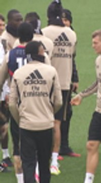 Ramos and Real Madrid pay tribute to Kobe Bryant in trianing