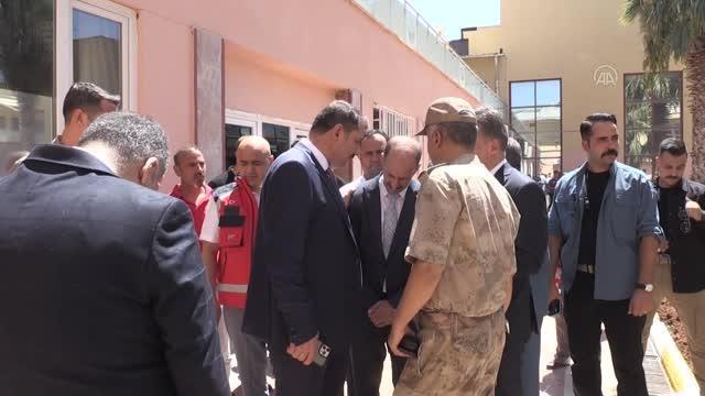 Şanlıurfa haberleri... ŞANLIURFA - Vali Ayhan: Çiçekalan Hudut Karakolu'na düzenlenen saldırıda 1 asker şehit oldu, 4 asker yaralandı