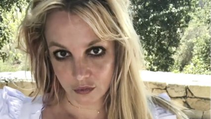 GALA VIDÉO - Britney Spears accusée de racisme : ce message qui a mis le feu aux poudres