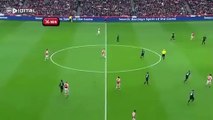 Héctor Bellerín, marcando un golazo con el Arsenal / TWITTER