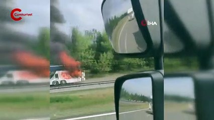 Sakarya'da 74 kişi ölümden döndü! Otobüs bir anda alev aldı