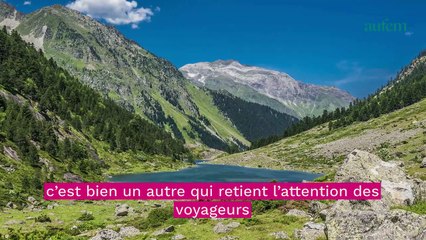 Télécharger la video: Vacances : Ce lac magnifique est le préféré des Français (et il n’est pas en Savoie)