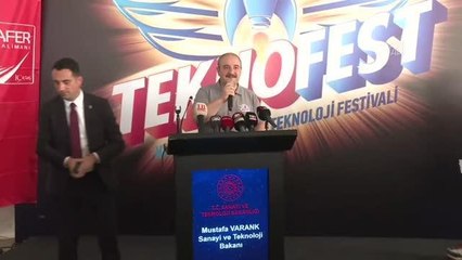 Sanayi ve Teknoloji Bakanı Varank: "Yarının Türkiyesini işte burada yarışan TEKNOFEST gençliği inşa edecek"