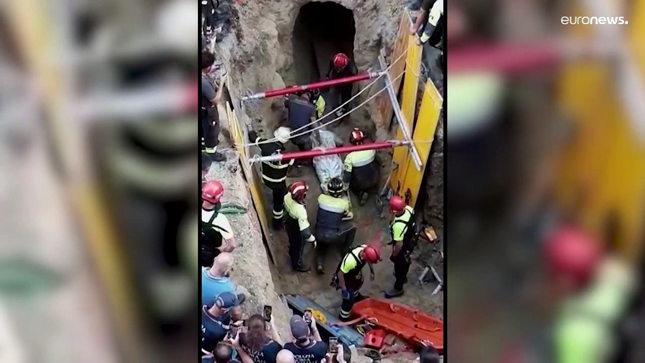 فيديو: بعد انهيار نفق يحفره.. إنقاذ سارق بنك مشتبه به في روما