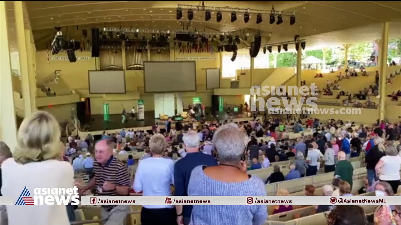 സാഹിത്യകാരൻ സൽമാൻ റുഷ്ദിക്ക് കുത്തേറ്റു