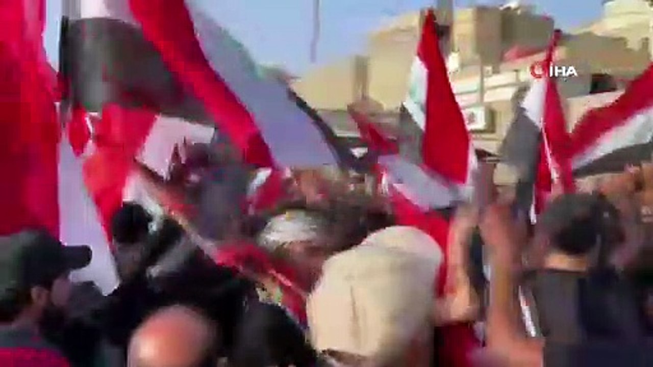 Irak’ta Koordinasyon Grubu ve Sadr Grubu destekçilerinden karşılıklı protesto