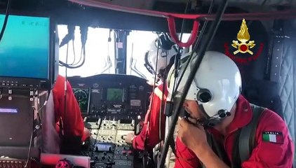 Stromboli, fango e auto sommerse