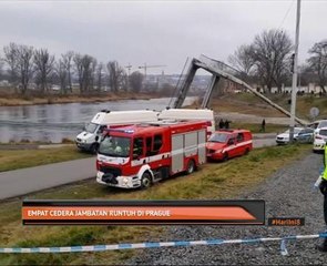Empat cedera jambatan runtuh di Prague