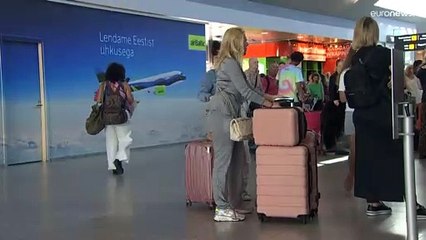 شاهد: إستونيا تمنع الروس من دخول أراضيها.. وثمة استثناءات تعرّف عليها