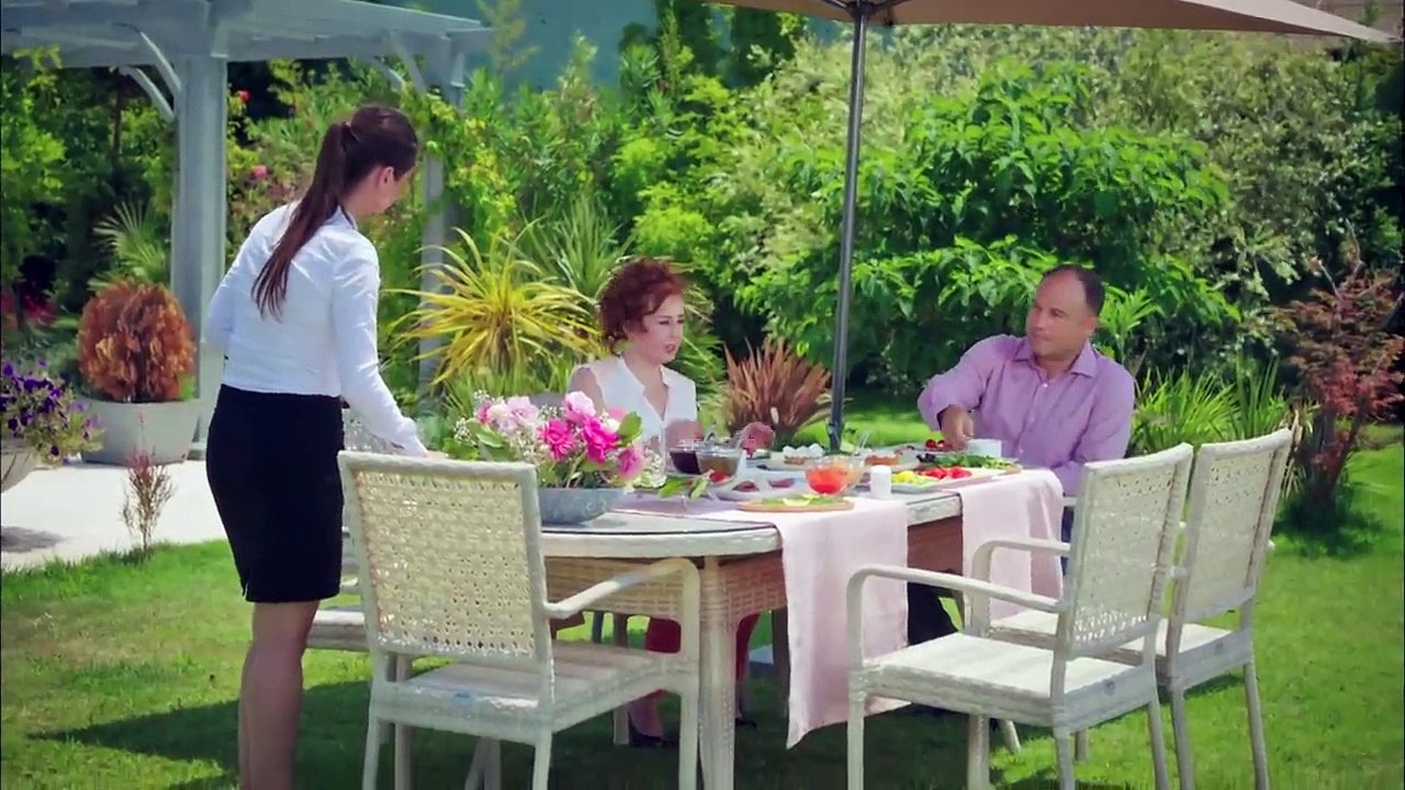 Con Olor a Fresas ( Çilek Kokusu ) Capitulo 12 completo audio en español