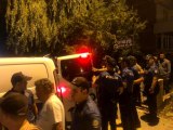 Ankara haberi... Ankara'da komşularına şiddet uyguladığı iddia edilen kadın mahalleliyi isyan ettirdi