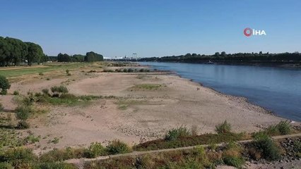 Almanya'da Ren Nehri'nin su seviyesinde ciddi düşüşNehir taşımacılığı aksadı, maliyet arttı