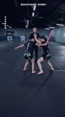 Little Kids  Martialart. Fight //छोटे बच्चे मार्शल आर्ट का अभ्यास करते हैं//يمارس الأطفال الصغار فنون الدفاع عن النفس